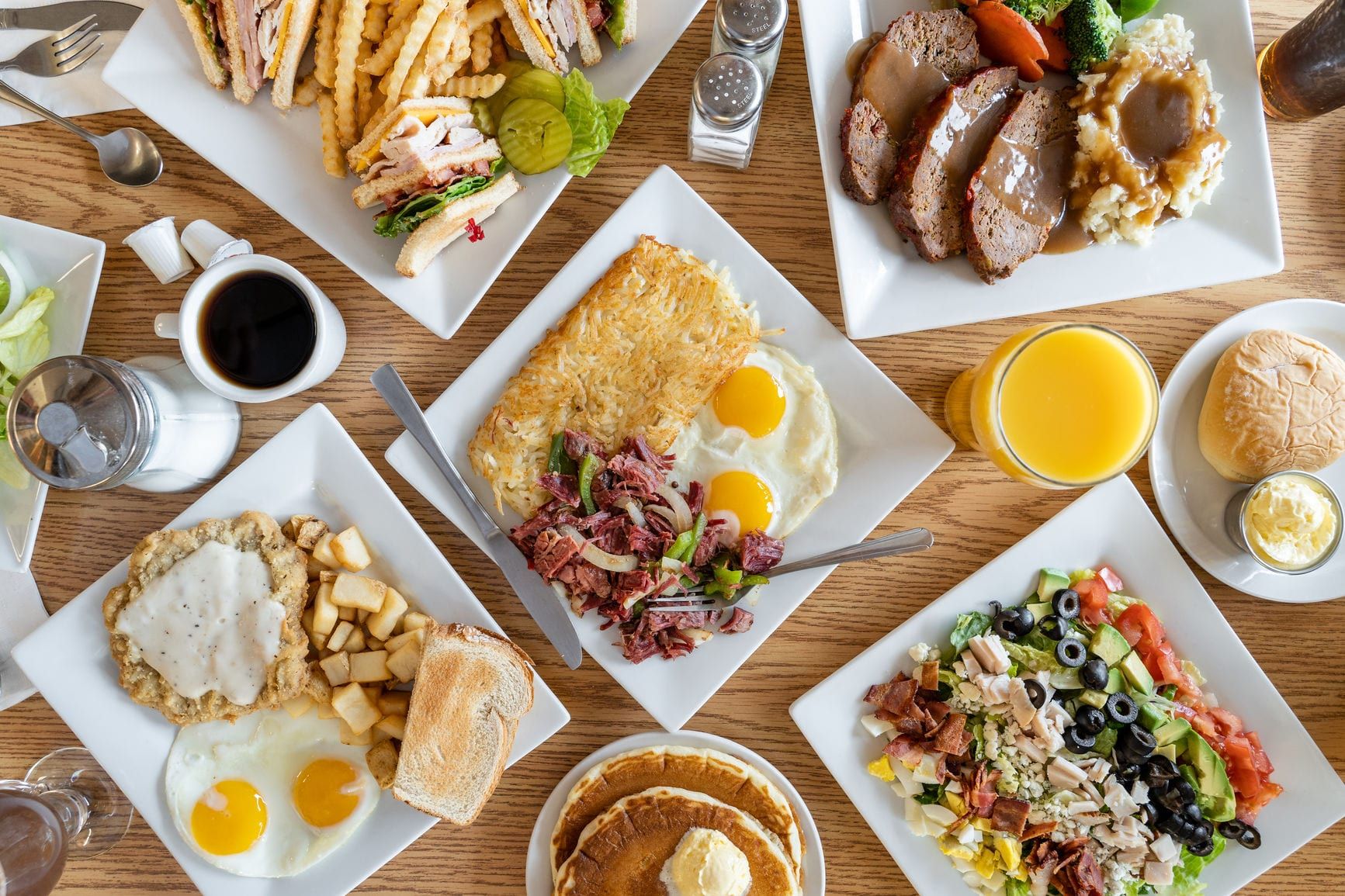 The 10 Best Restaurants Catering Hearty Breakfasts in Tampa - Lunch Rush