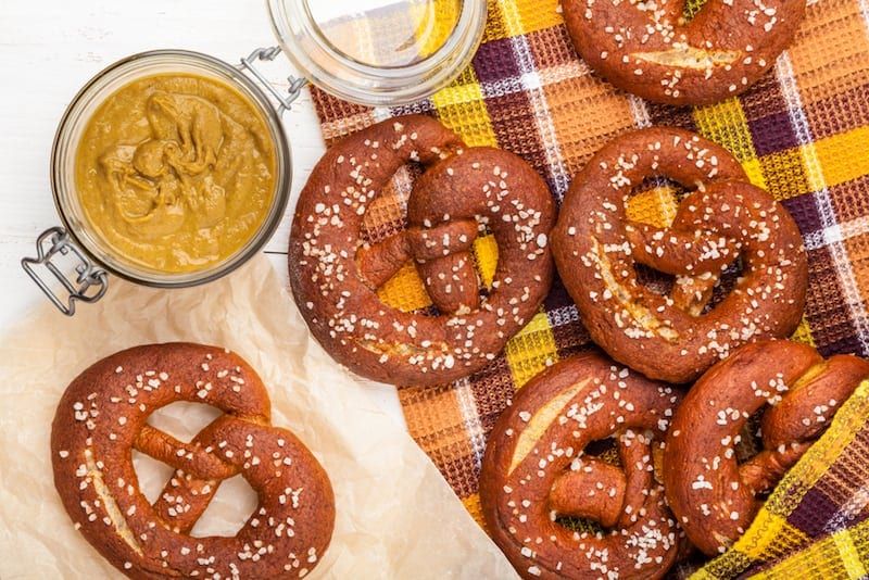 Soft-pretzel bar and German lagers