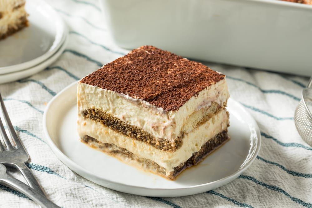 For a delicious Italian dessert, a great catering idea is a tray of tiramisu.